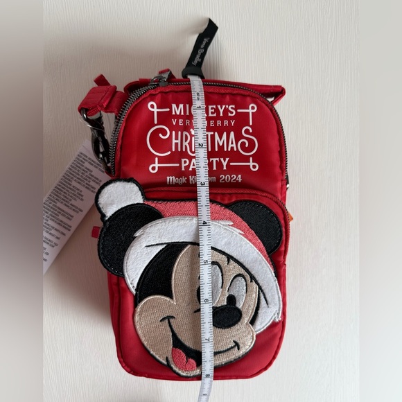 Lug x Disney Mickey Very Merry Christmas Party 2024 Mini Skeeter Crossbody NwT - Picture 10 of 11